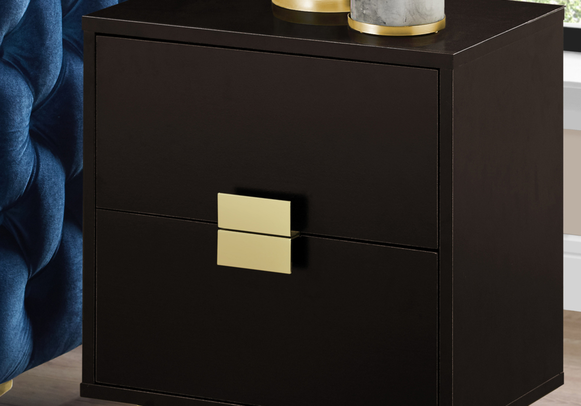 ACCENT SIDE TABLE - 24"H / CAPPUCCINO / GOLD METAL